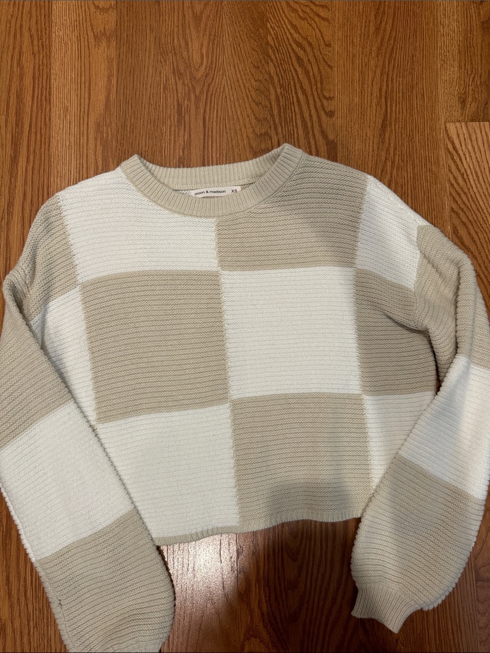 Checkerboard Cropped Sweater - Cream/Beige